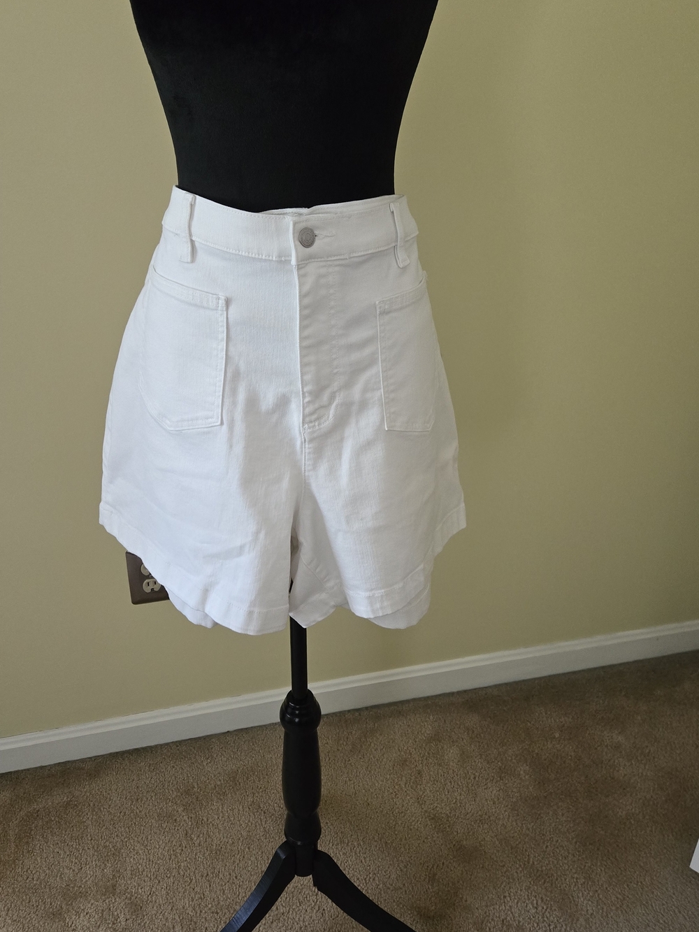 Lands' End High-Waist White Patch-Pocket Shorts